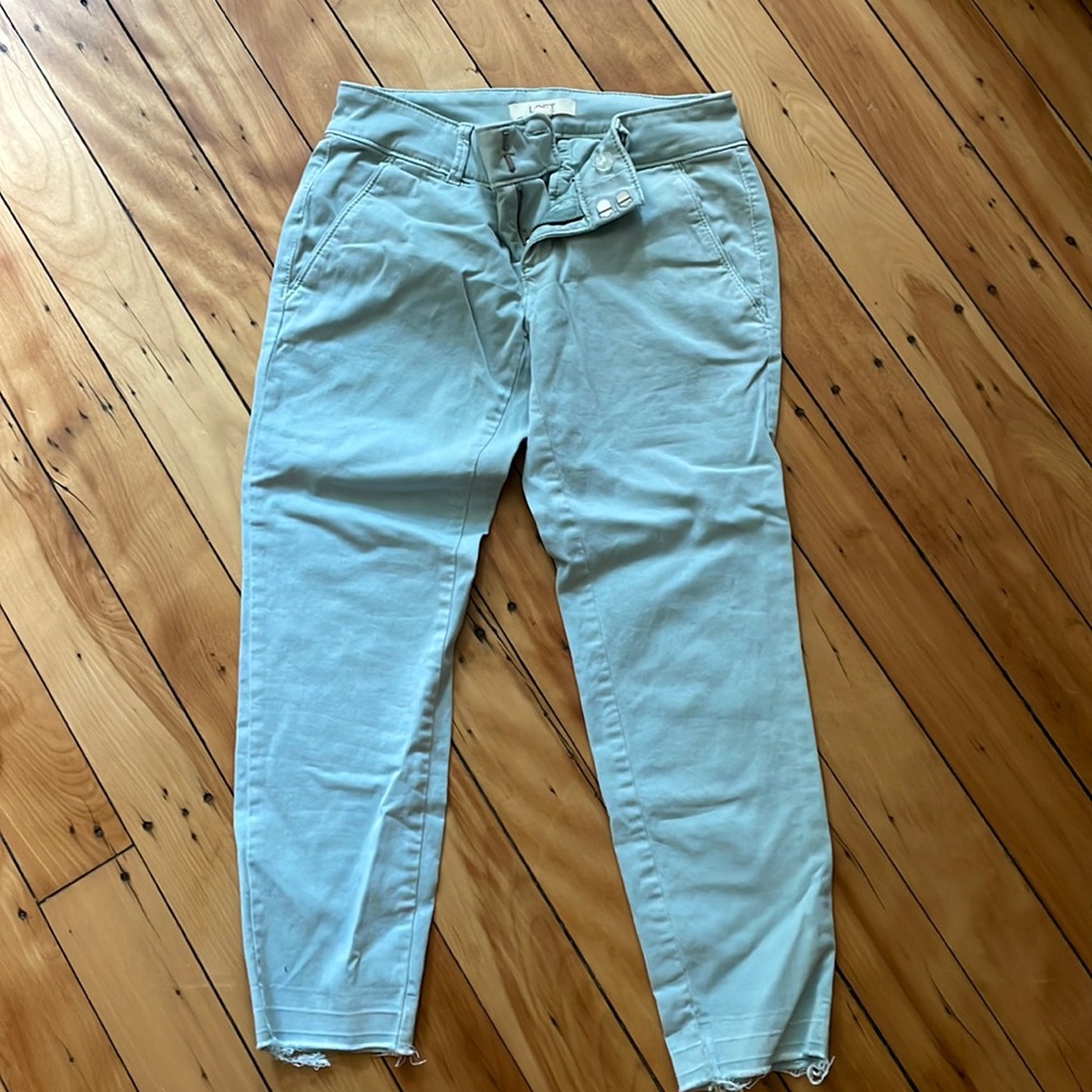 Blue cropped pants